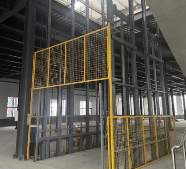 萨迦请详细介绍一下货梯安装在室外的维护方法